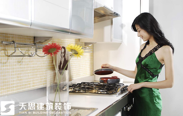 <a href=http://www.qclox.cn/anli/ target=_blank class=infotextkey>合肥工裝</a>公司