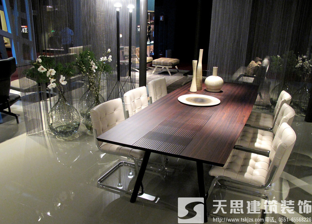 會所裝修設(shè)計帶來低調(diào)奢華體驗